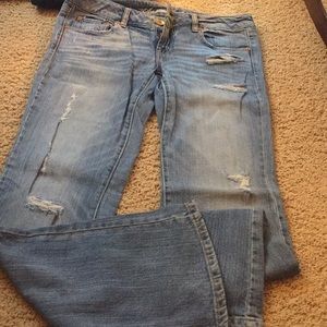 American eagle favorite boyfriend ripped denim